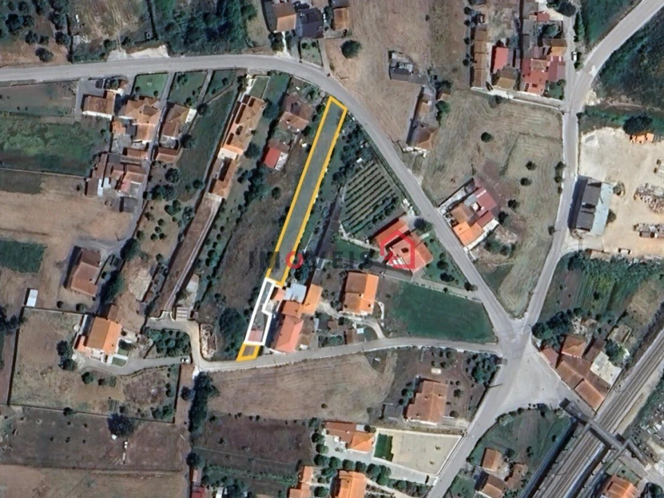 Moradia T4 para Venda em Alfarelos Foto 14