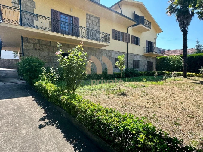 Armazém para Arrendamento em Santa Eulália Foto 8