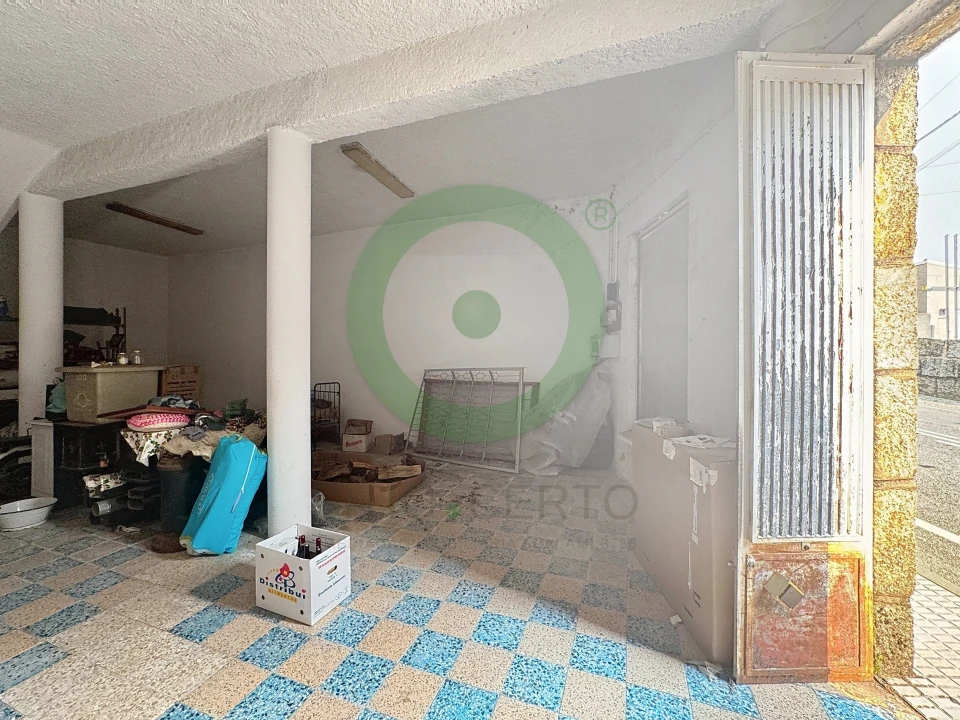 Moradia T3 para Venda em Rebordelo Foto 5