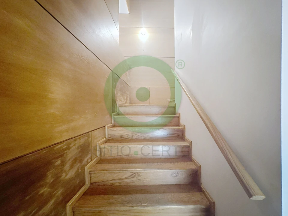 Moradia T3 para Venda em Rebordelo Foto 10