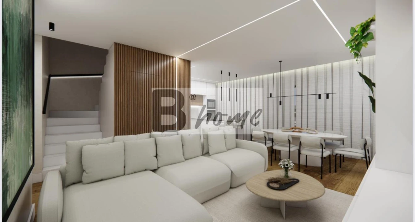 Moradia T4 para Venda em Amora Foto 3