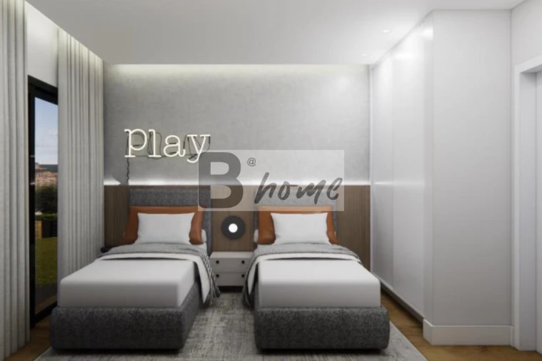 Moradia T4 para Venda em Amora Foto 10