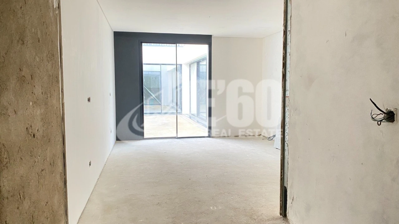 Apartamento T4 para Venda em Mafamude e Vilar do Paraíso Foto 20