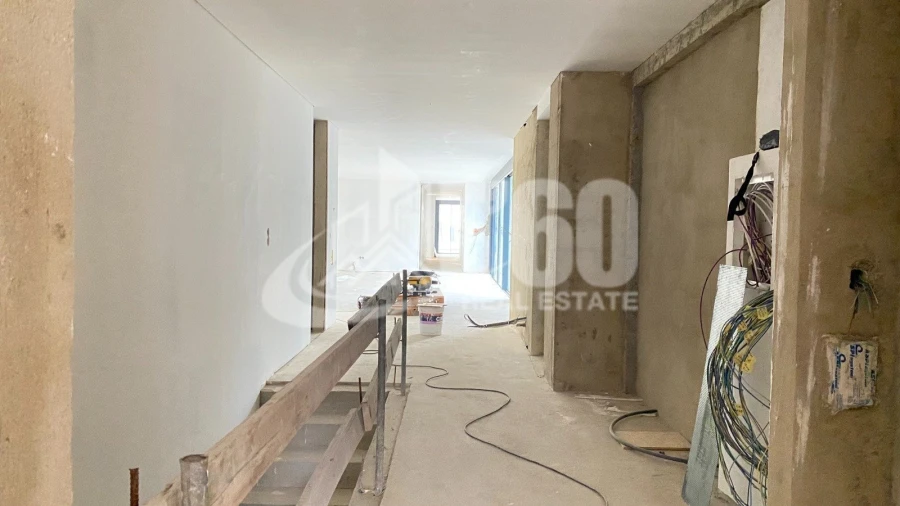 Apartamento T4 para Venda em Mafamude e Vilar do Paraíso Foto 10