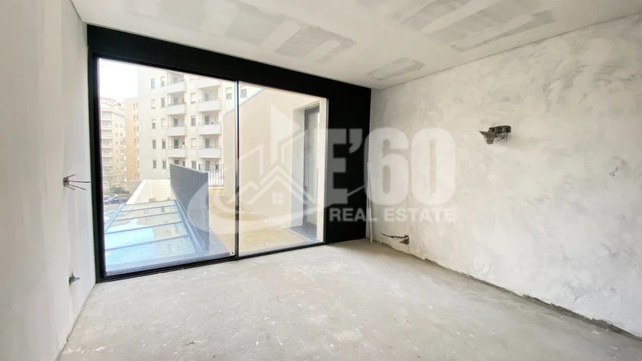 Apartamento T4 para Venda em Mafamude e Vilar do Paraíso Foto 15