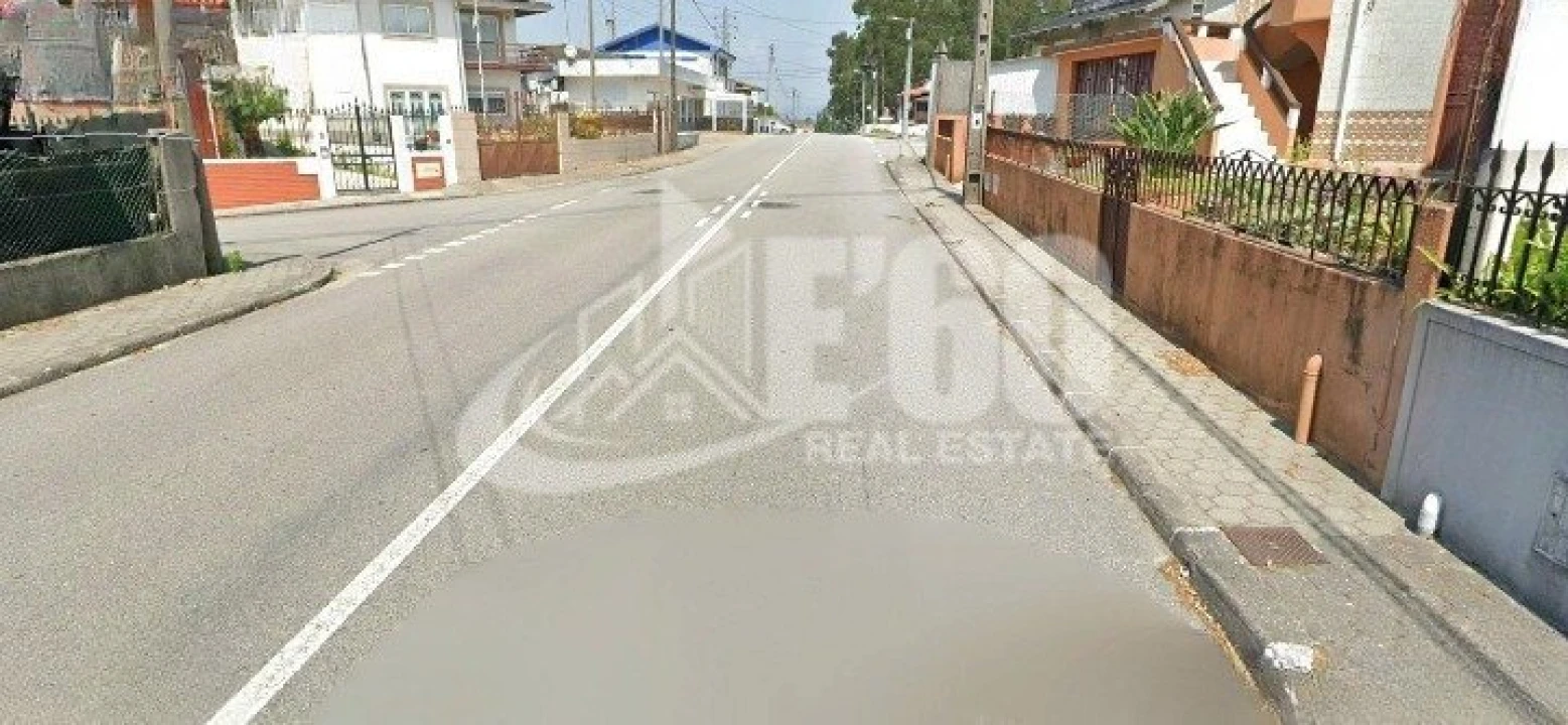 Terreno para Venda em Sanguedo Foto 5