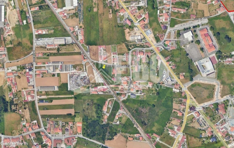 Terreno para Venda em Silvalde Foto 3