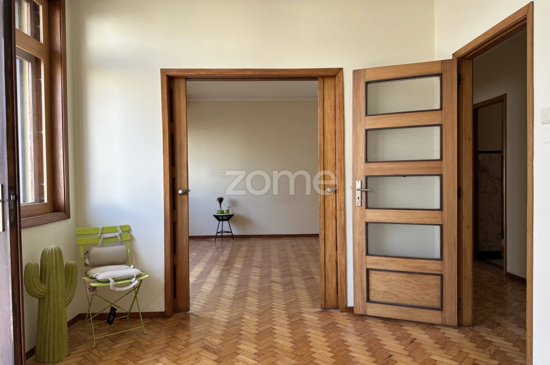 Apartamento T4 para Venda em Cedofeita, Santo Ildefonso, Sé, Miragaia, São Nicolau e Vitória Foto 6