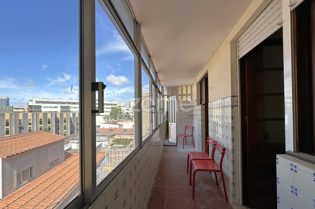 Apartamento T4 para Venda em Cedofeita, Santo Ildefonso, Sé, Miragaia, São Nicolau e Vitória Foto 19
