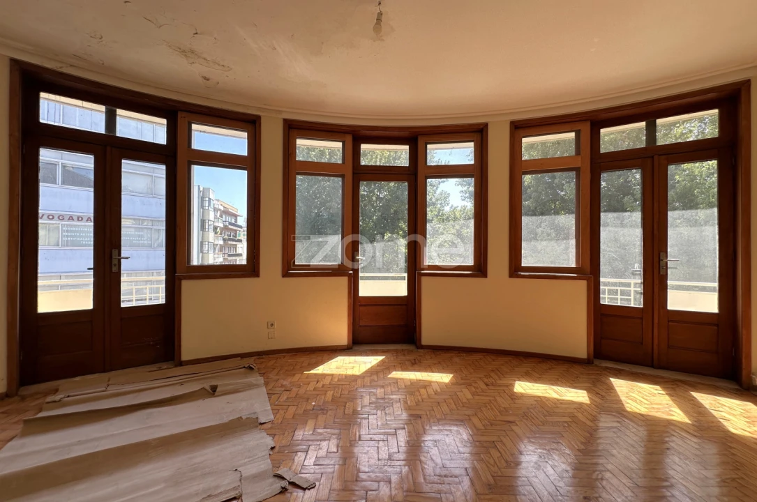 Apartamento T4 para Venda em Cedofeita, Santo Ildefonso, Sé, Miragaia, São Nicolau e Vitória Foto 23