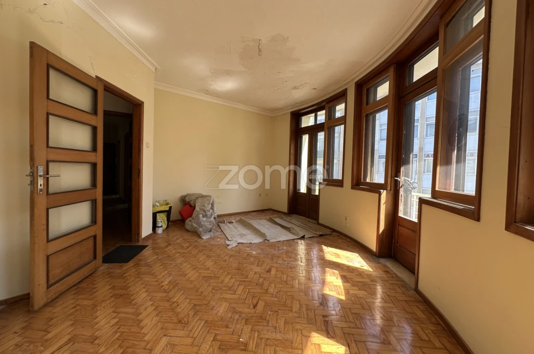 Apartamento T4 para Venda em Cedofeita, Santo Ildefonso, Sé, Miragaia, São Nicolau e Vitória Foto 24