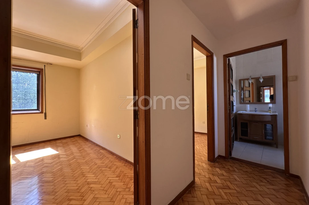 Apartamento T4 para Venda em Cedofeita, Santo Ildefonso, Sé, Miragaia, São Nicolau e Vitória Foto 27