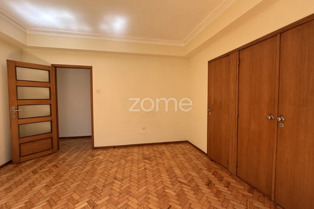 Apartamento T4 para Venda em Cedofeita, Santo Ildefonso, Sé, Miragaia, São Nicolau e Vitória Foto 29