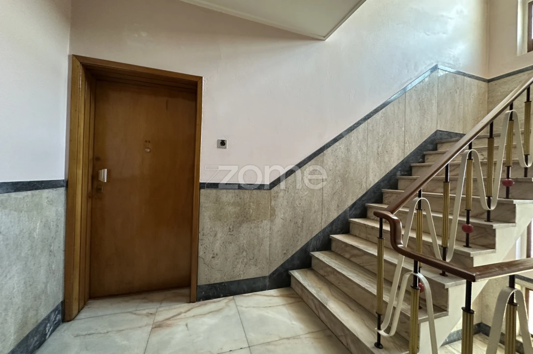 Apartamento T4 para Venda em Cedofeita, Santo Ildefonso, Sé, Miragaia, São Nicolau e Vitória Foto 35