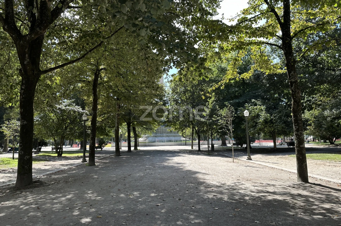 Apartamento T4 para Venda em Cedofeita, Santo Ildefonso, Sé, Miragaia, São Nicolau e Vitória Foto 43