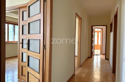 Apartamento T4 para Venda em Cedofeita, Santo Ildefonso, Sé, Miragaia, São Nicolau e Vitória