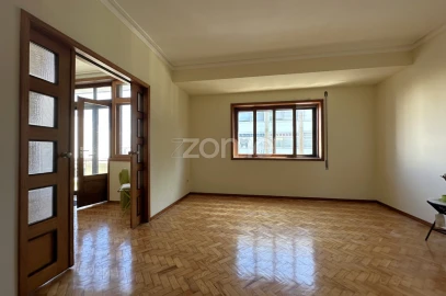 Apartamento T4 para Venda em Cedofeita, Santo Ildefonso, Sé, Miragaia, São Nicolau e Vitória