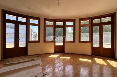 Apartamento T4 para Venda em Cedofeita, Santo Ildefonso, Sé, Miragaia, São Nicolau e Vitória
