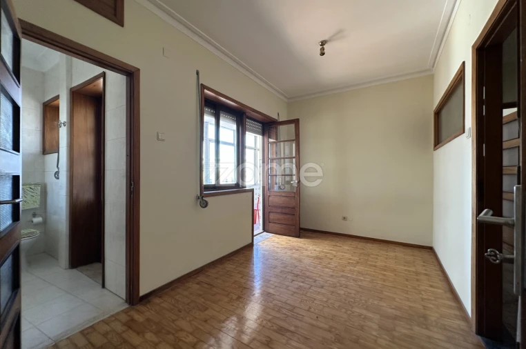 Apartamento T4 para Venda em Cedofeita, Santo Ildefonso, Sé, Miragaia, São Nicolau e Vitória Foto 12