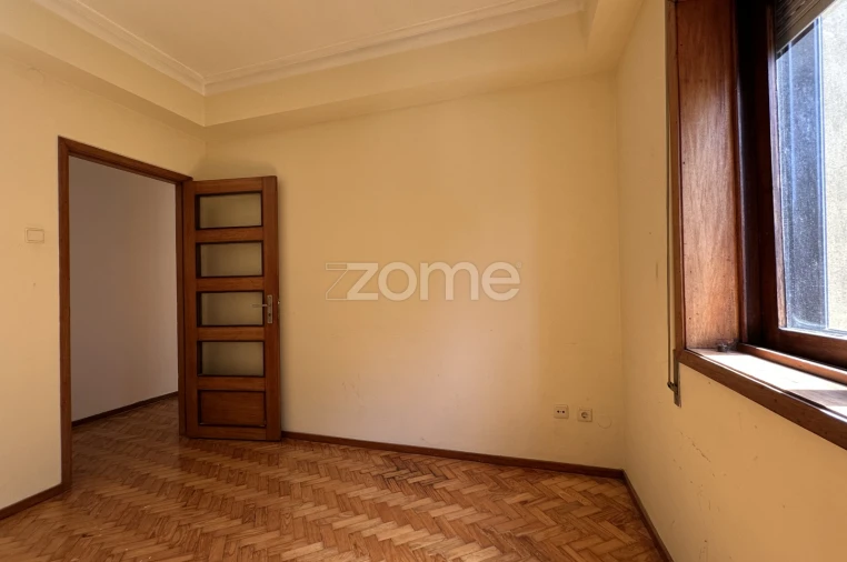 Apartamento T4 para Venda em Cedofeita, Santo Ildefonso, Sé, Miragaia, São Nicolau e Vitória Foto 32