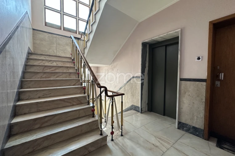 Apartamento T4 para Venda em Cedofeita, Santo Ildefonso, Sé, Miragaia, São Nicolau e Vitória Foto 36