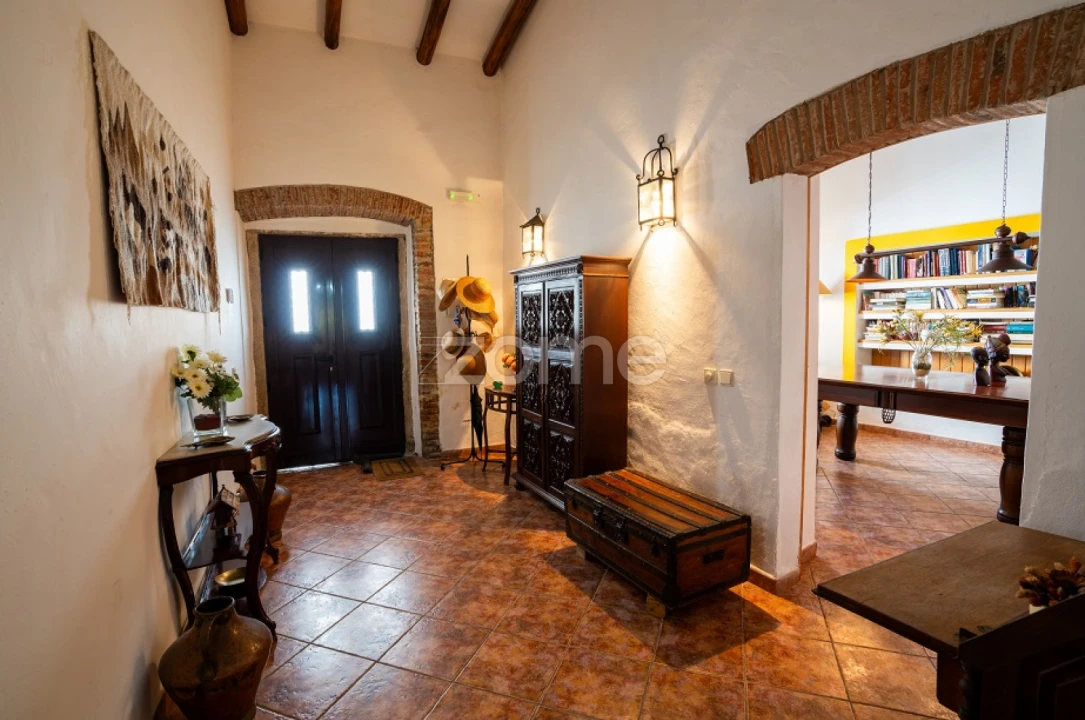 Moradia T7 para Venda em Vidigueira Foto 2