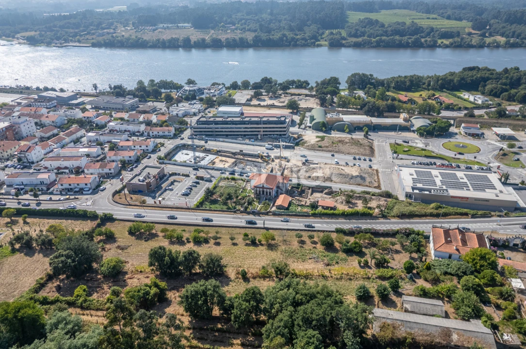Apartamento T2 para Venda em Vila Nova de Cerveira e Lovelhe Foto 10