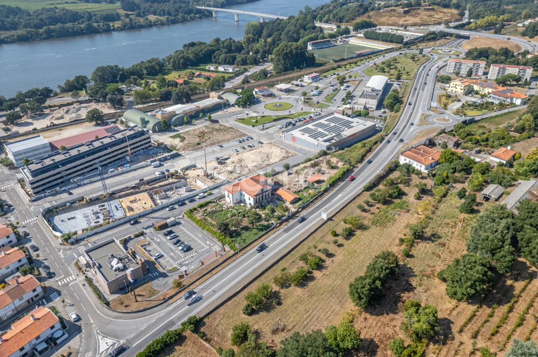 Apartamento T2 para Venda em Vila Nova de Cerveira e Lovelhe Foto 11