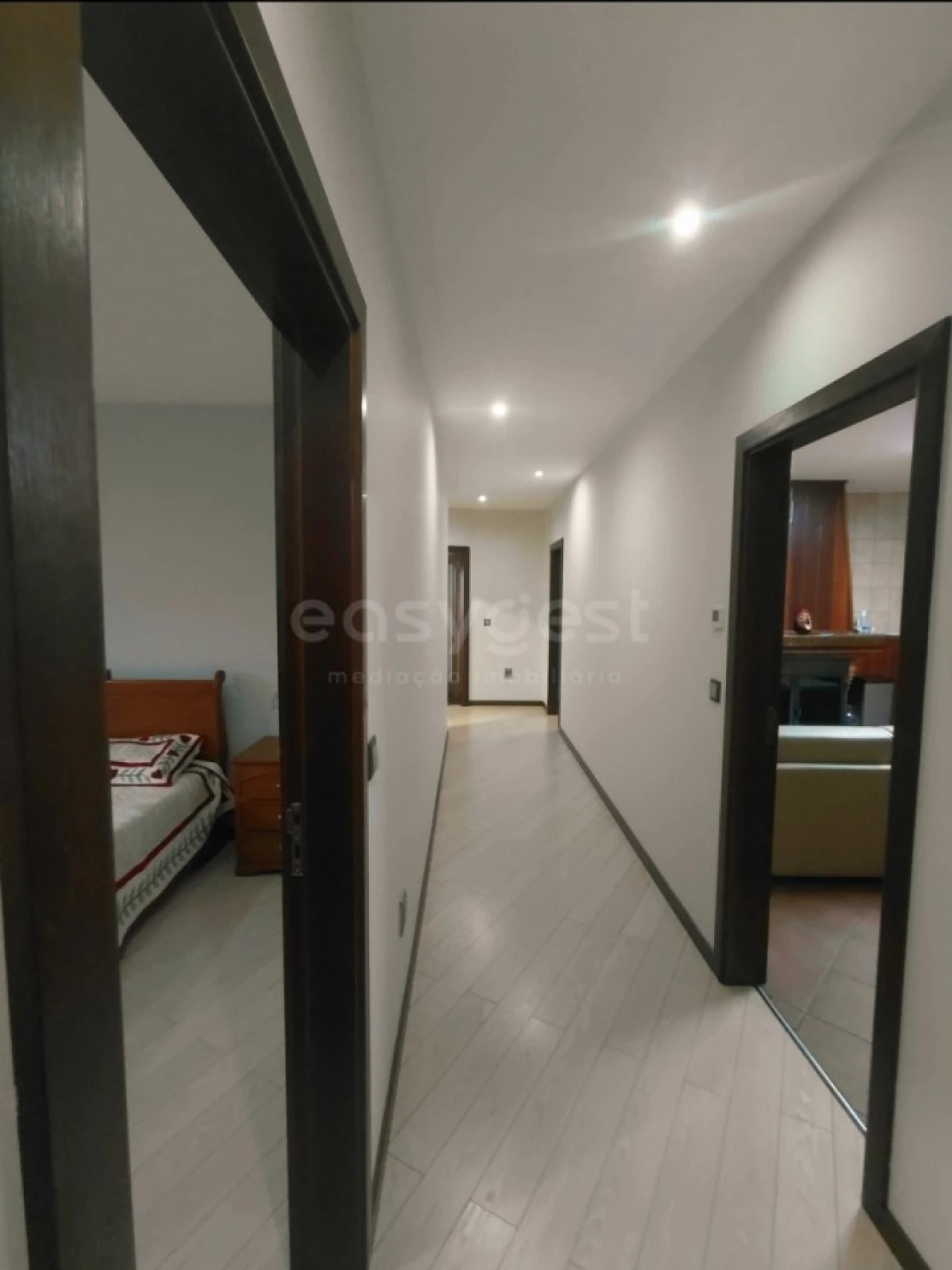 Moradia T4 para Venda em Baçal Foto 27