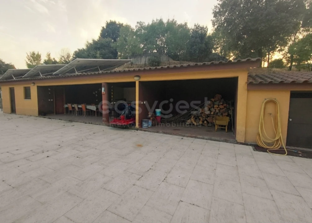 Moradia T4 para Venda em Baçal Foto 42