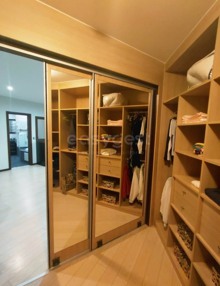 Moradia T4 para Venda em Baçal Foto 22