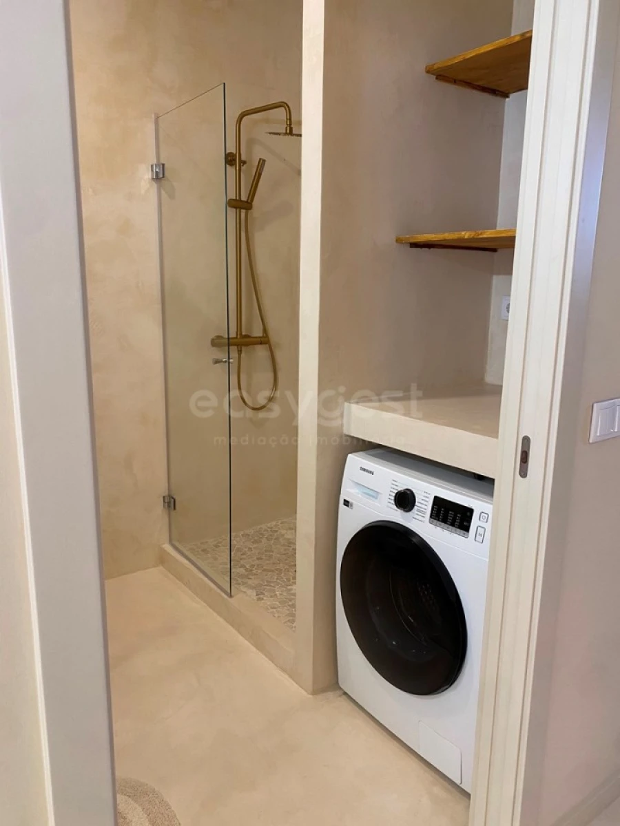 Prédio para Venda em Águeda e Borralha Foto 16