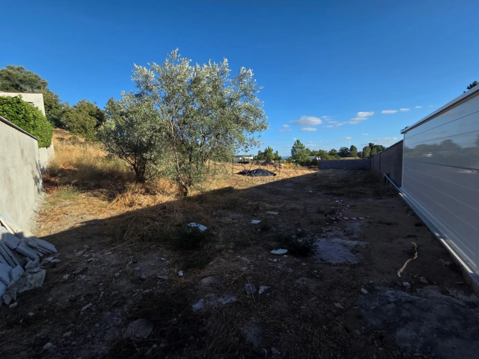 Terreno para Venda em Cabaços Foto 13