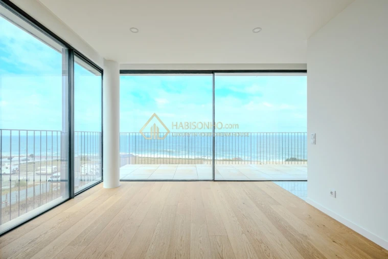 Apartamento T3 para Venda em Canidelo Foto 5
