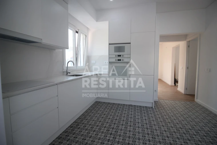 Moradia T3 para Venda em Seixal, Arrentela e Aldeia de Paio Pires Foto 3
