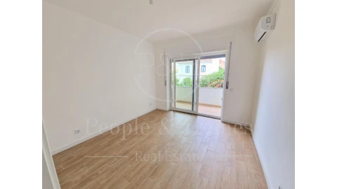 Apartamento T1 para Arrendamento em Cascais e Estoril
