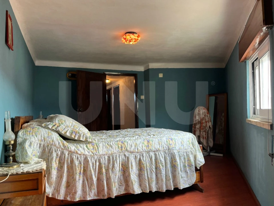 Moradia T4 para Venda em Peso e Vales do Rio Foto 17