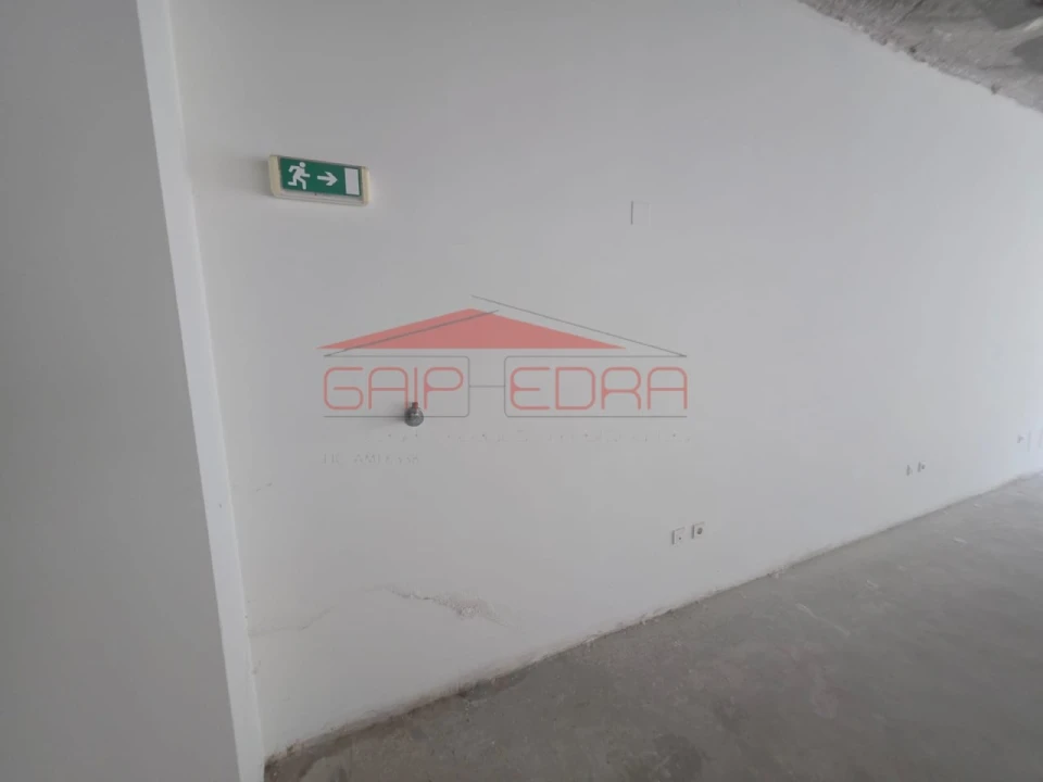 Loja para Venda em Buarcos Foto 27