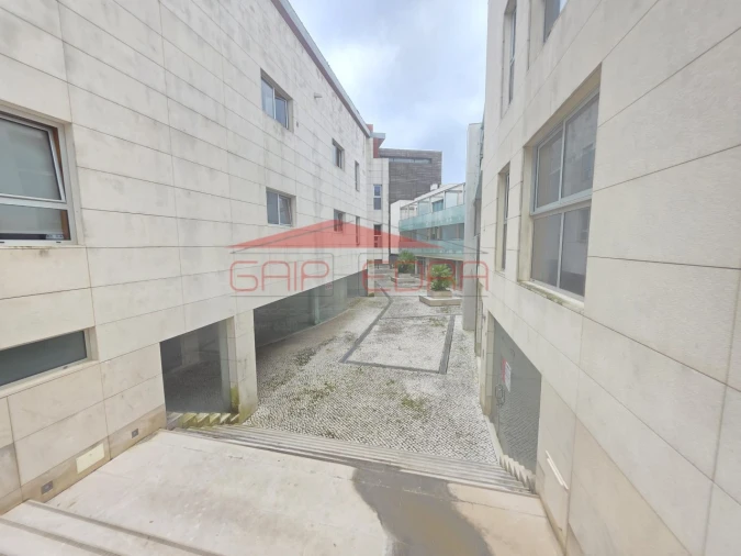 Loja para Venda em Buarcos Foto 11