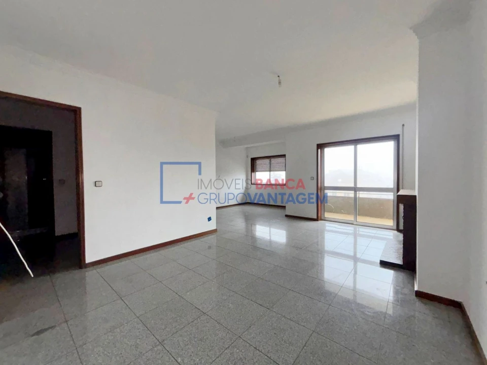 Apartamento T4 para Venda em Canidelo Foto 13
