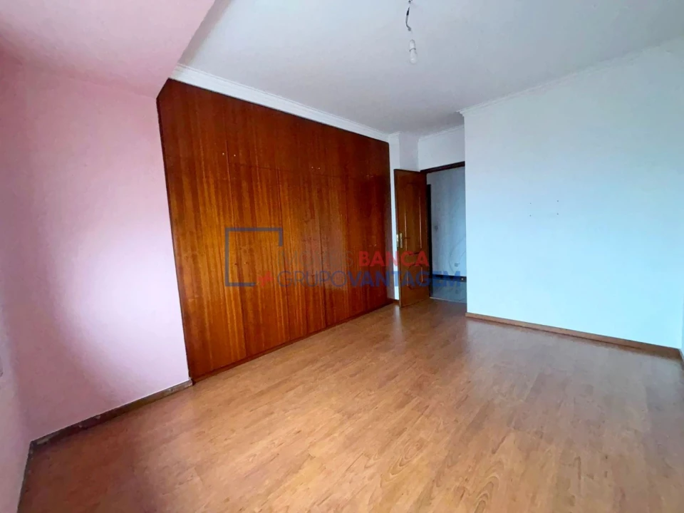 Apartamento T4 para Venda em Canidelo Foto 19
