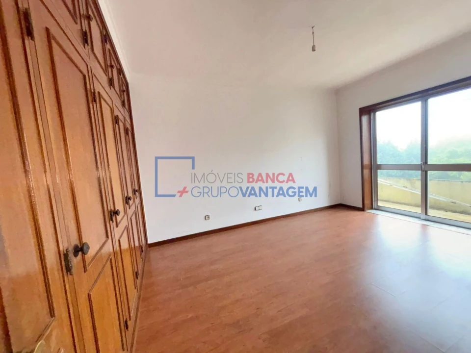 Apartamento T4 para Venda em Canidelo Foto 23