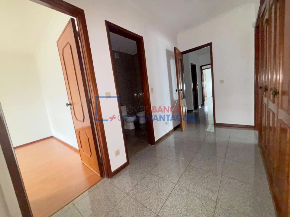 Apartamento T4 para Venda em Canidelo Foto 27