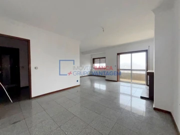 Apartamento T4 para Venda em Canidelo