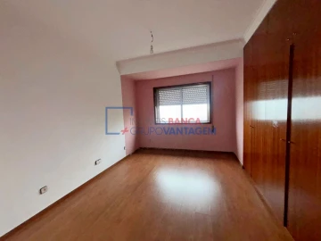 Apartamento T4 para Venda em Canidelo