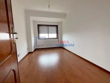 Apartamento T4 para Venda em Canidelo