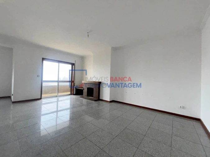 Apartamento T4 para Venda em Canidelo Foto 11