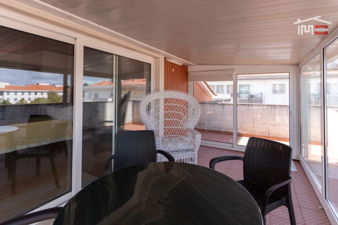 Apartamento T2 para Arrendamento em Fatima Foto 2