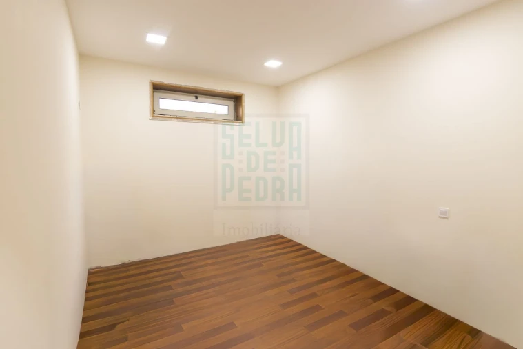 Moradia T3 para Venda em Nine Foto 19