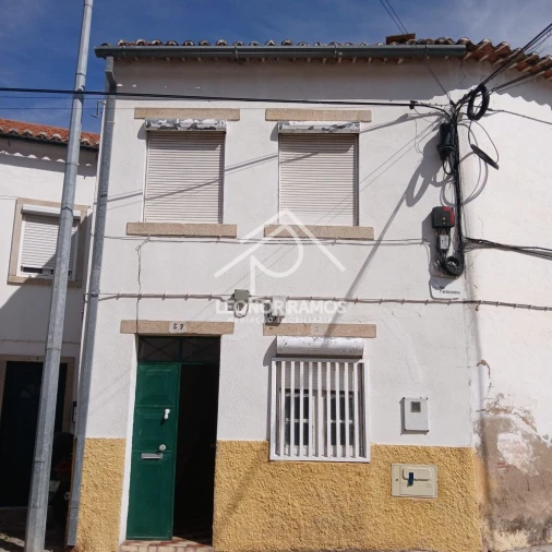 Moradia T2 para Venda em Idanha-A-Nova e Alcafozes Foto 1